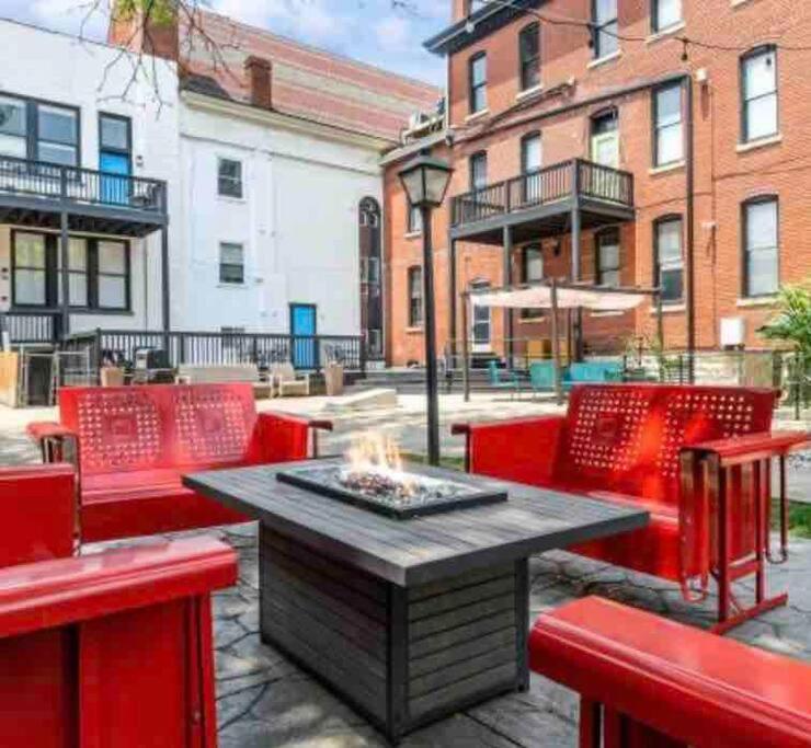 2Br Unit W/ Cinema Room In Nulu Louisville Exterior photo